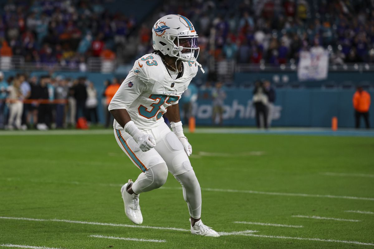 Eli Apple in 2024: Staying or Leaving? We Break Down the Latest News!