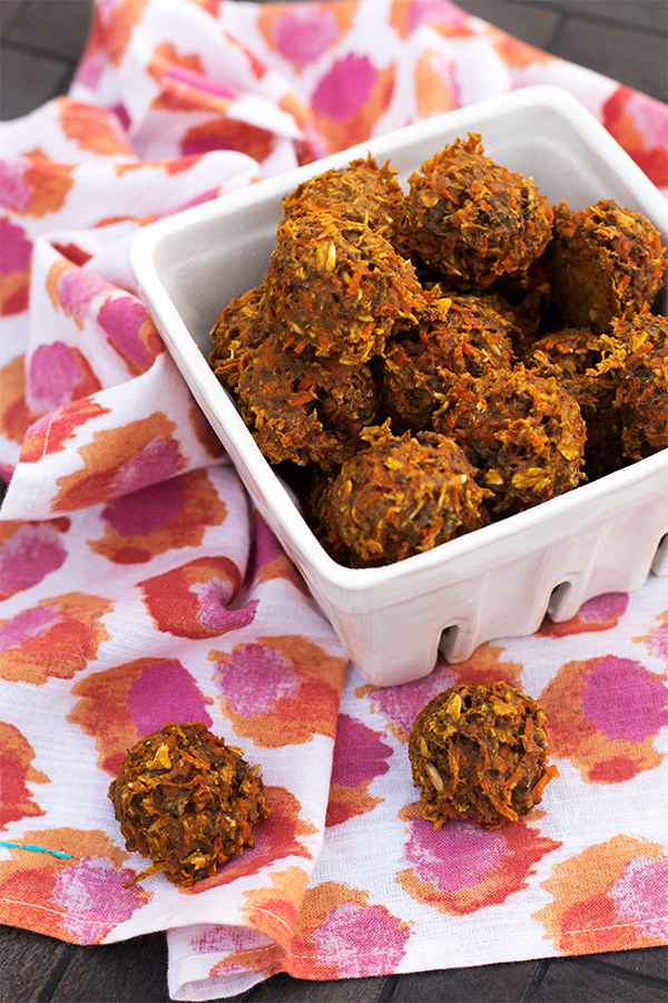 Horse Thanksgiving Treats: Delicious Recipes for Your Horse