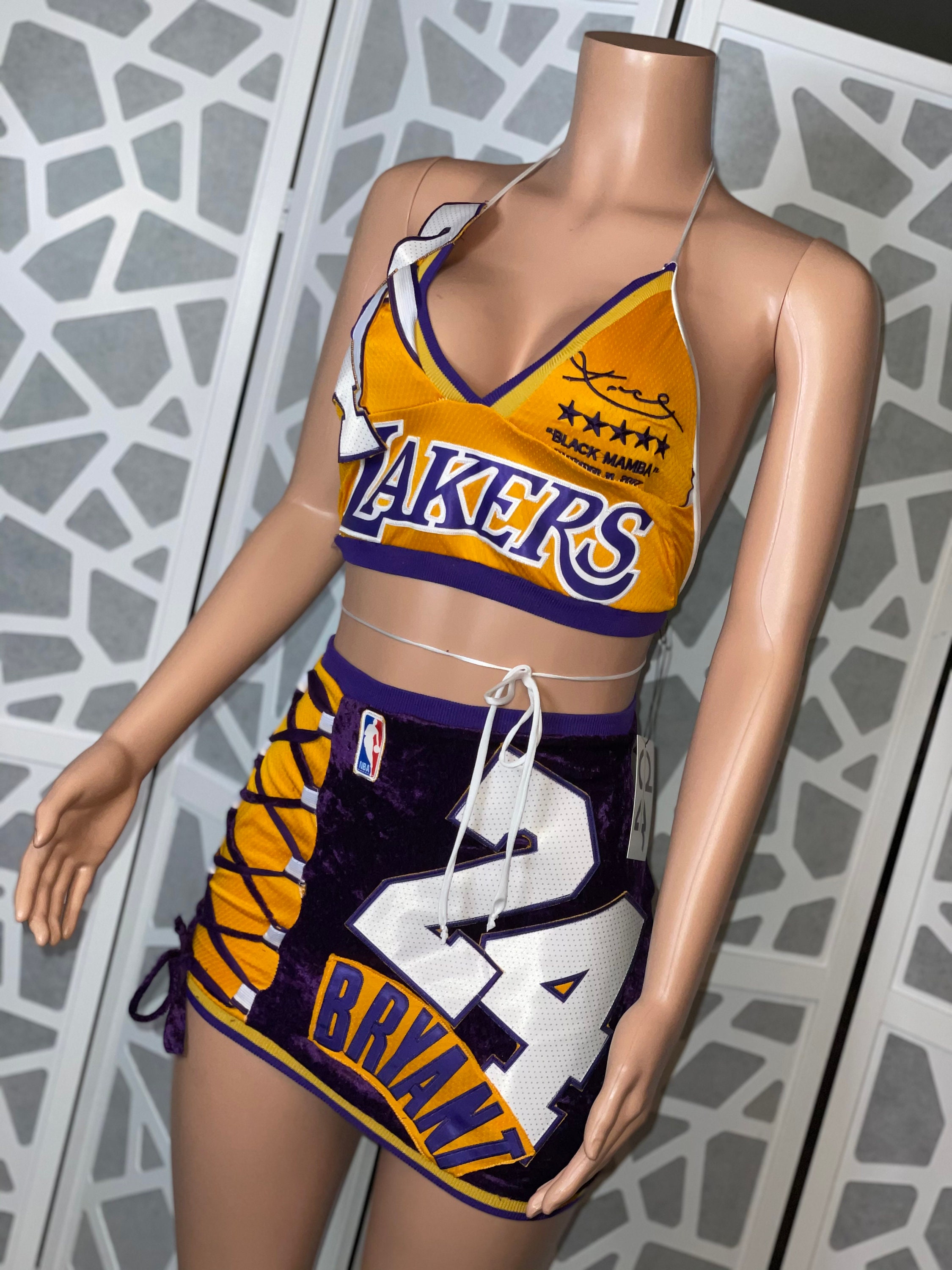 Where to Buy a Lakers Cheerleader Costume (Top Picks for Fans)