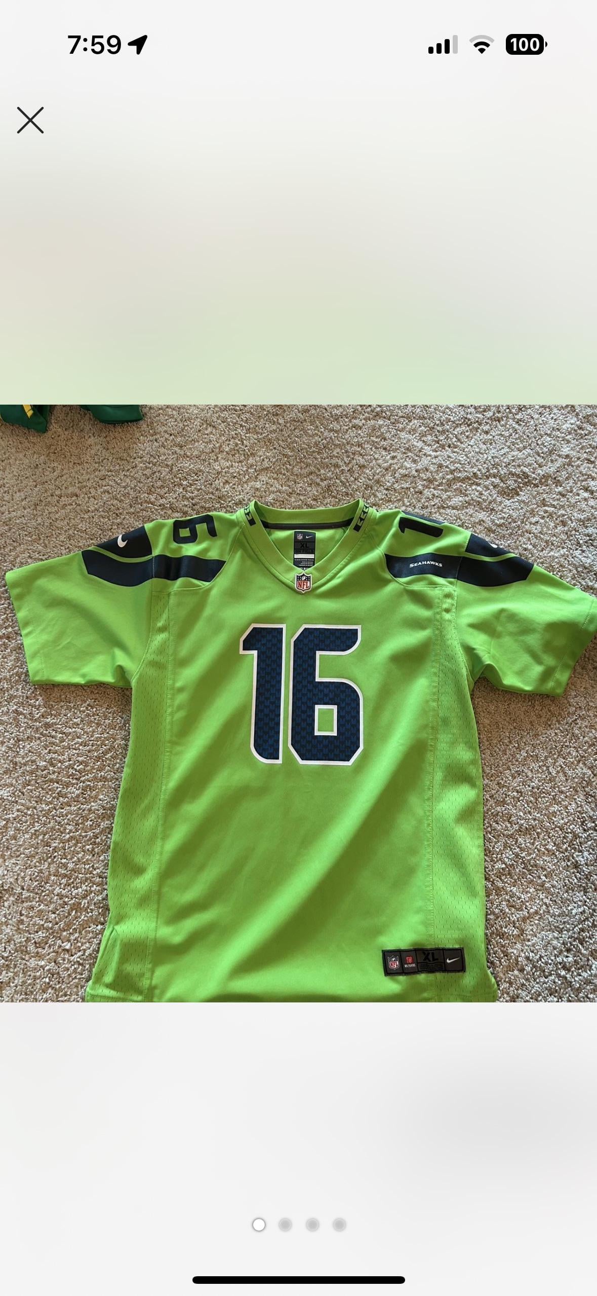 Seahawks Green Jersey: How to Tell if its Real or Fake!