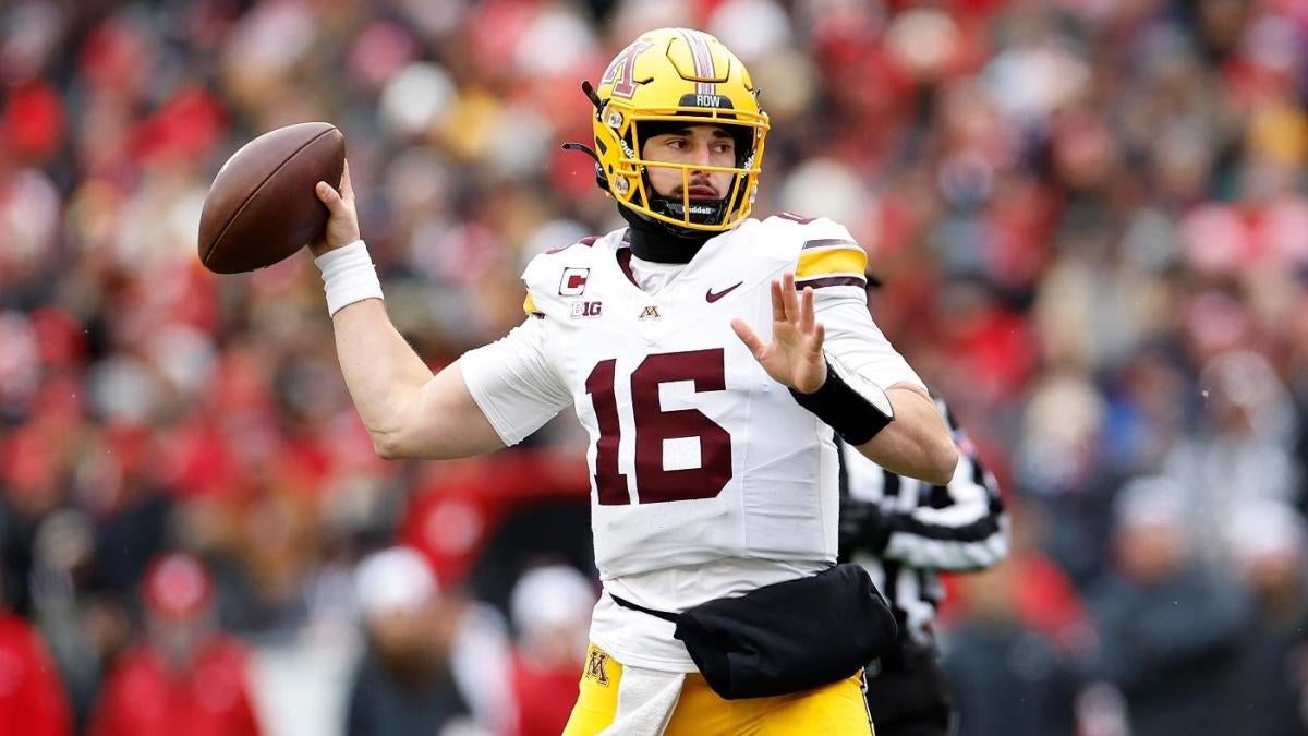 Checking the Latest Bowl Game Odds and Making Your Picks!