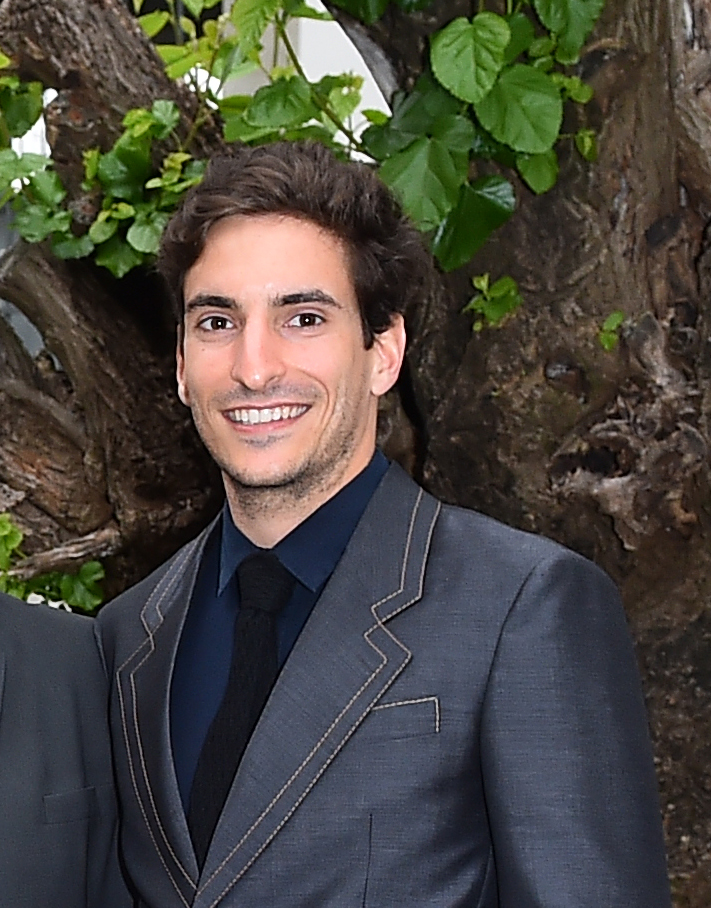 The complete guide to lorenzo bertelli: everything you need to know about his life.