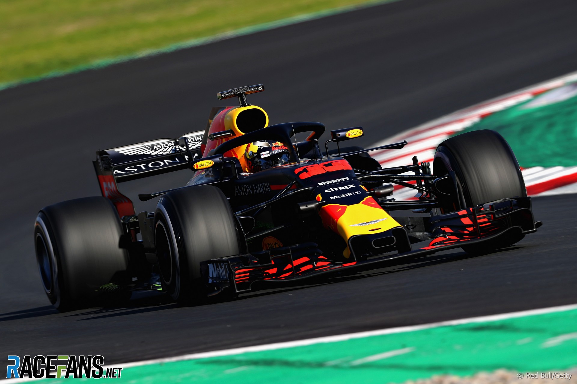 Looking for a Cool Dark F1 2018 Image? Youre in the Right Place!