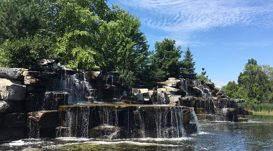 Awa Green Bay: Is it Worth a Visit? See The Best Places to Visit!