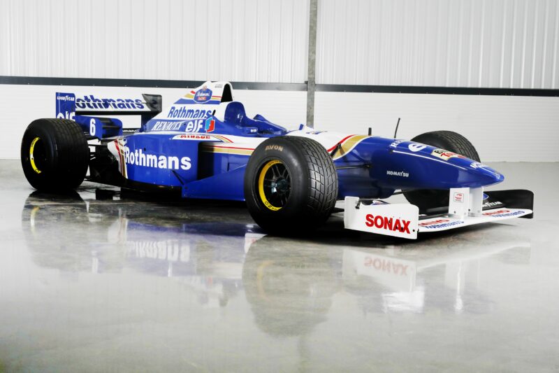 All About the f1 williams fw18: A Winning Formula 1 Legend!