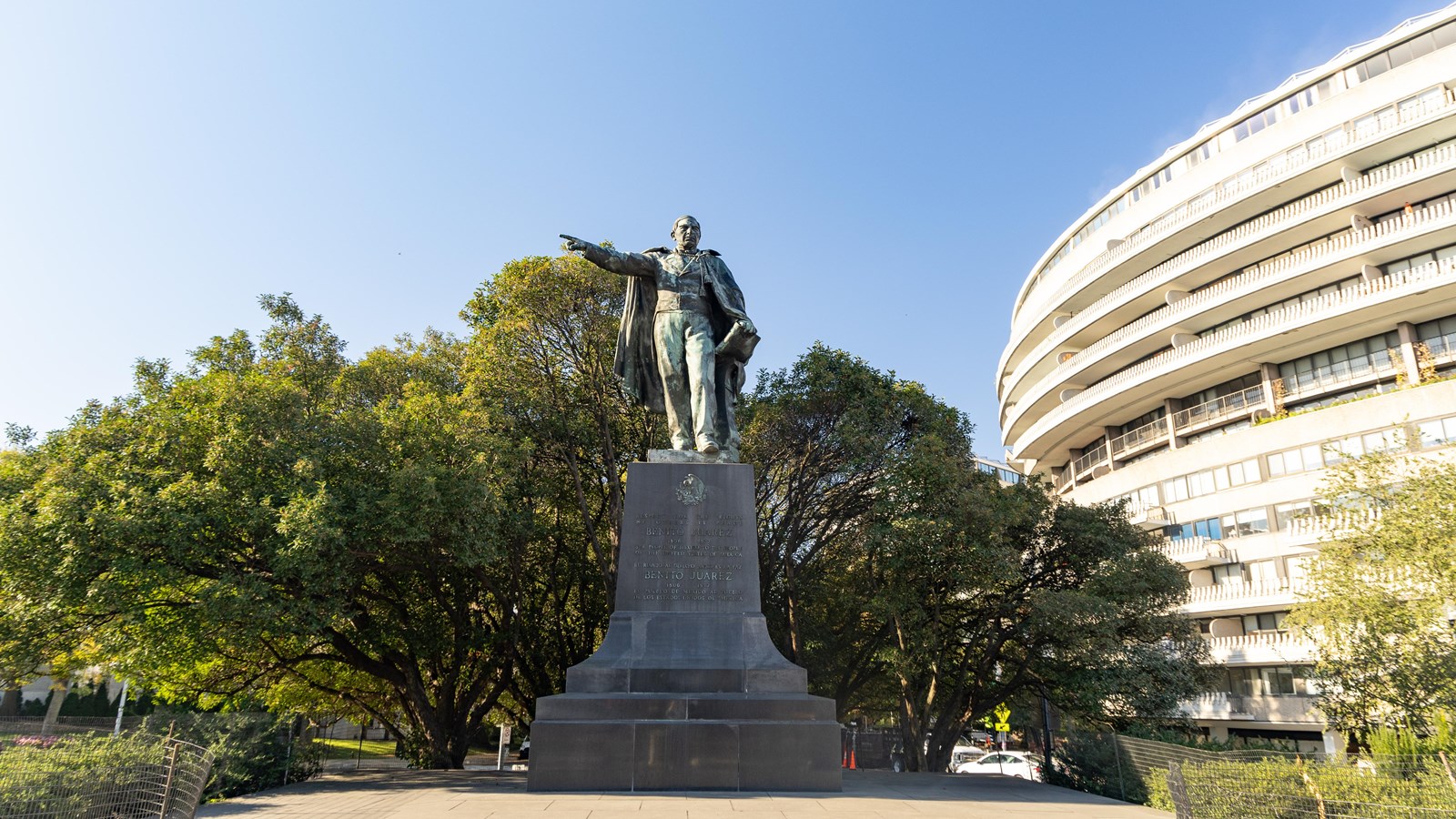Benito Juarez Miami: Your Quick Guide to the Monument.