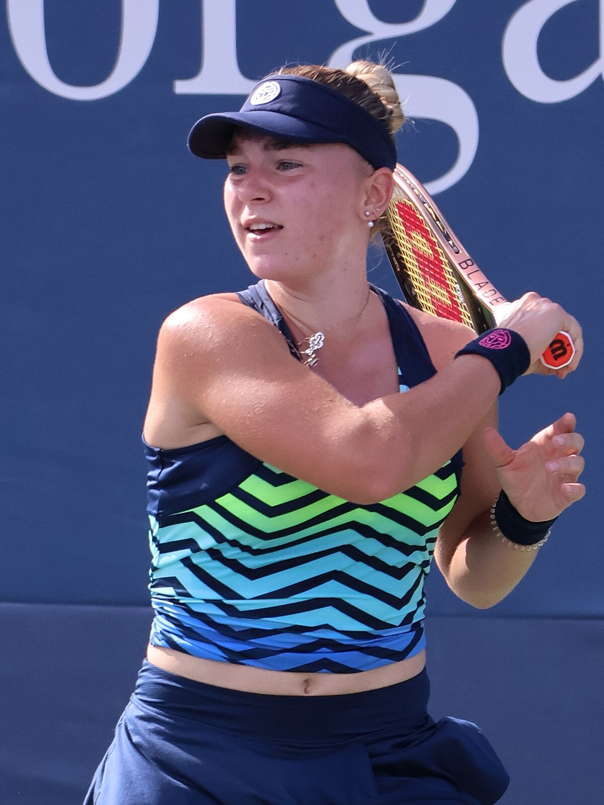 Discover Timofeeva: Everything About Her Tennis Journey