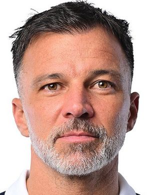 All About Anthony Hudson Football: News, Stats, and Analysis