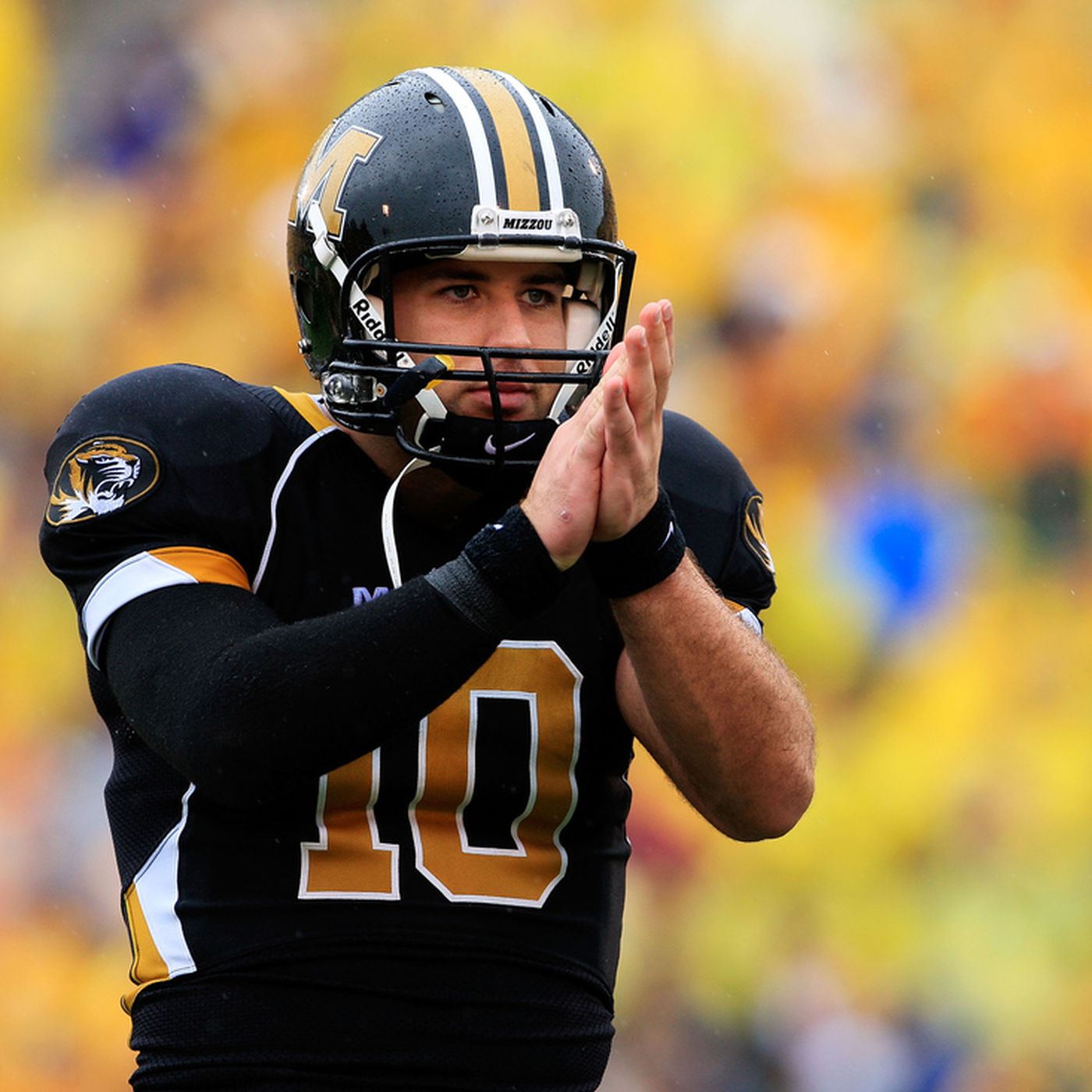 Explore Chase Daniels contract terms: A simple, clear explanation.