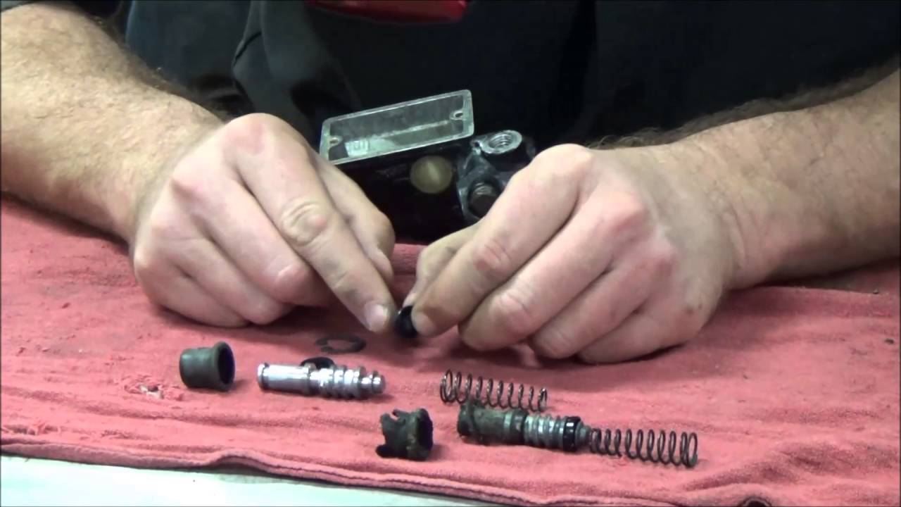 Brake Master Cylinder Repair: Easy Steps to Fix It Yourself