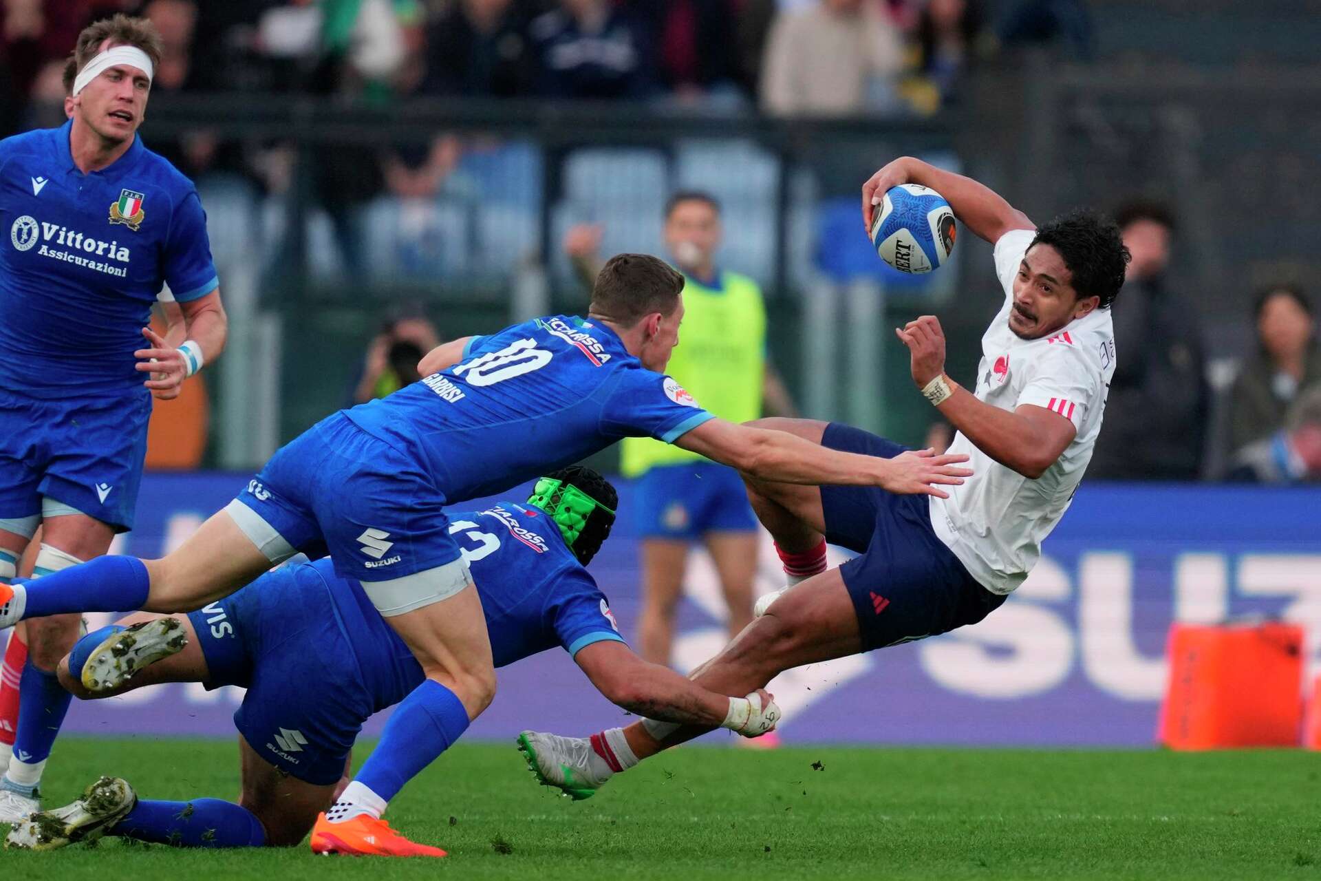 Rugby Showdown: Italy vs Ireland! (Key Players to watch in the next match)