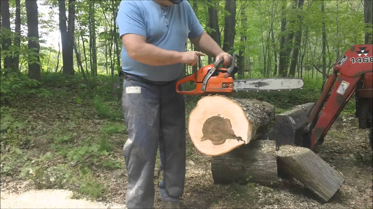 Husqvarna 350 vs [Competitor Model]: Which Chainsaw Wins the Showdown?