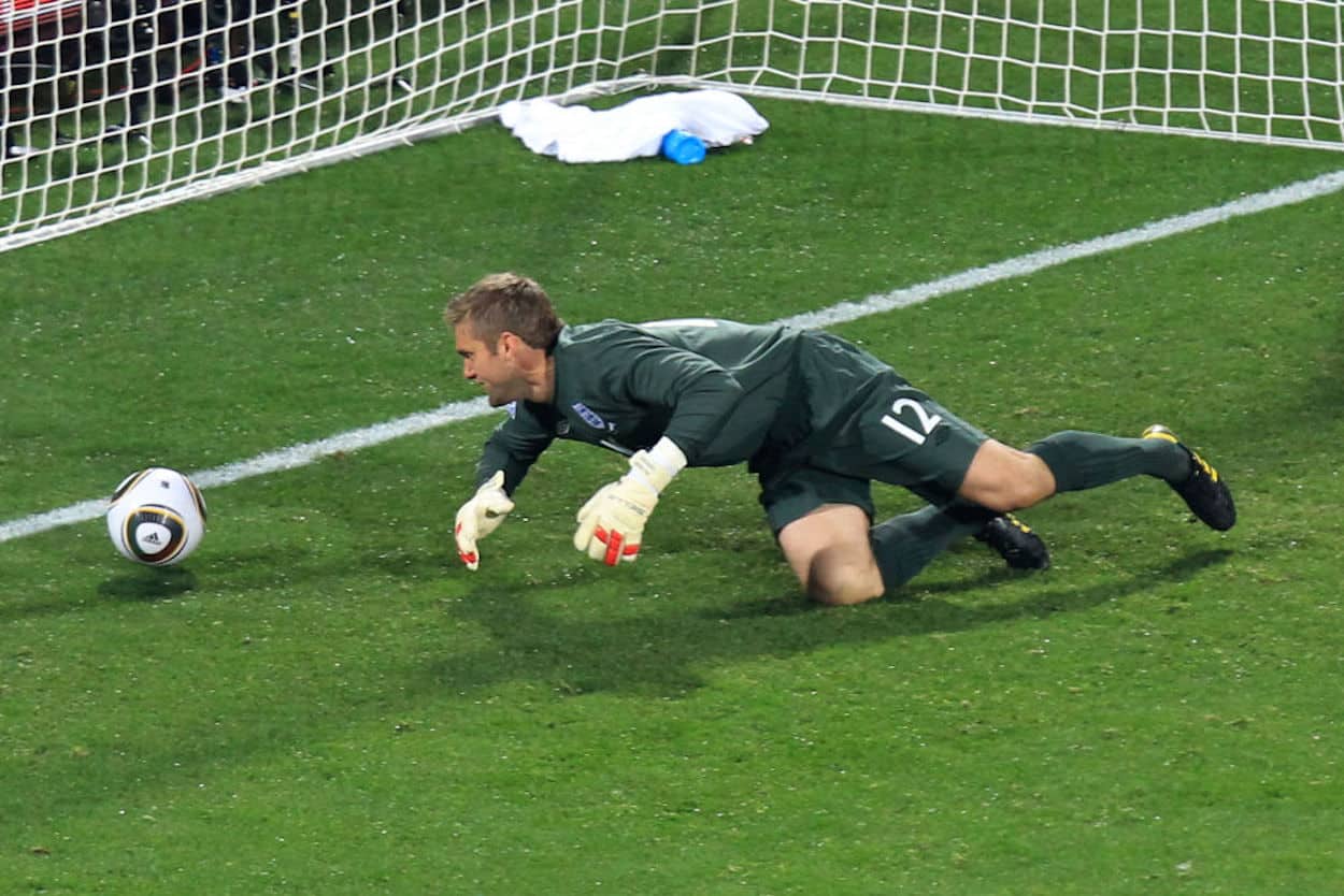 Why did Rob Green eventually leave West Ham? Understanding the reasons for his transfer away.