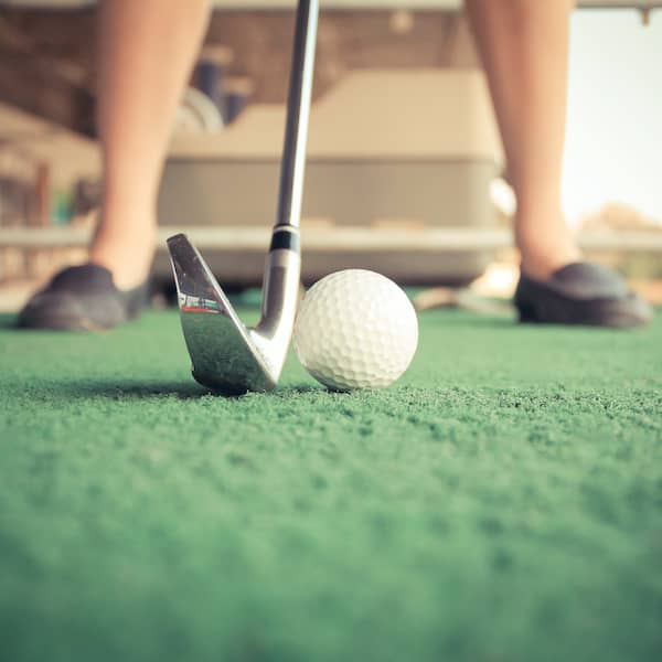 How to practice golf at the driving range the right way (Avoid bad habits and improve your game)