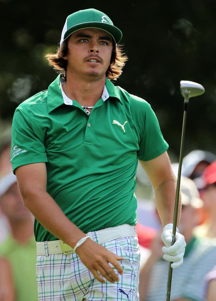 Are there many pro golfers with long hair? Meet the famous ones challenging tradition.