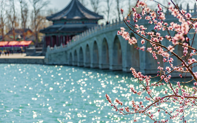 Wondering what season is China in right now? Get the latest climate information for your trip planning.