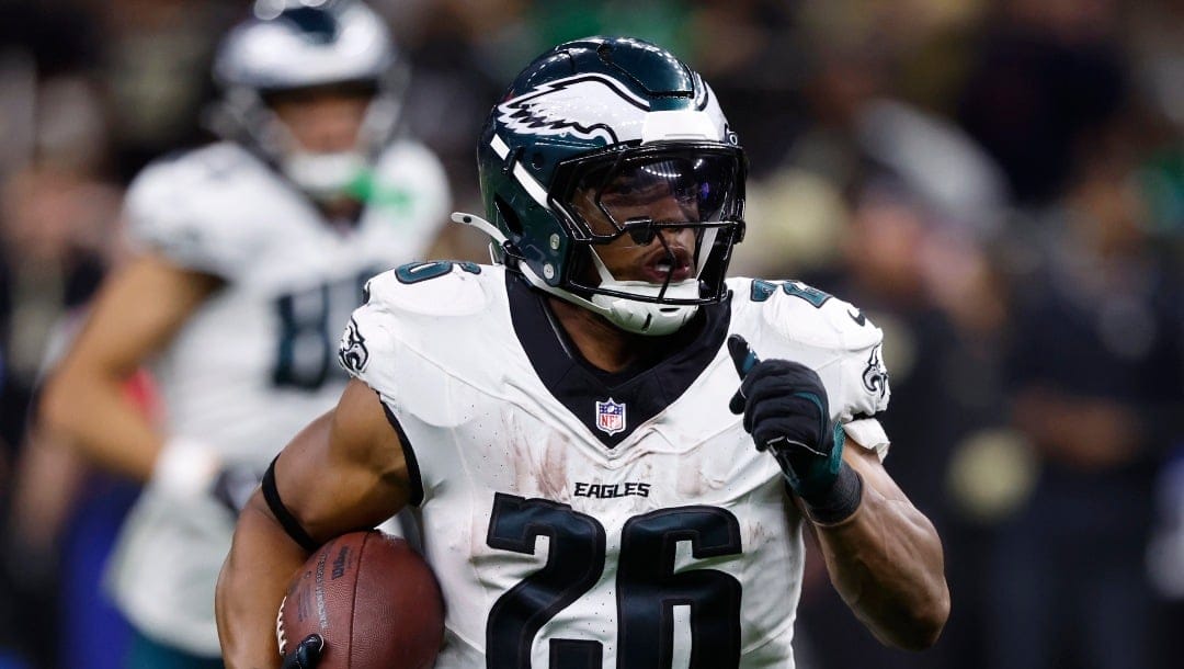 What is a NFL futures contract? Discover how fans place bets on the Super Bowl winner early.