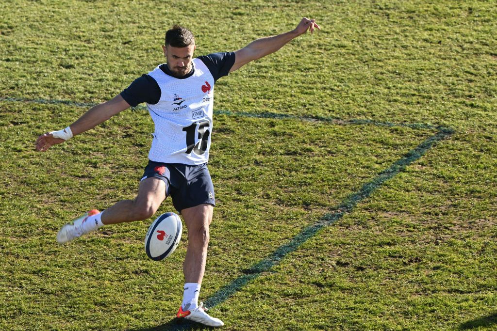 What makes Melvyn Jaminet a top player? Discover his best skills and game-winning plays.