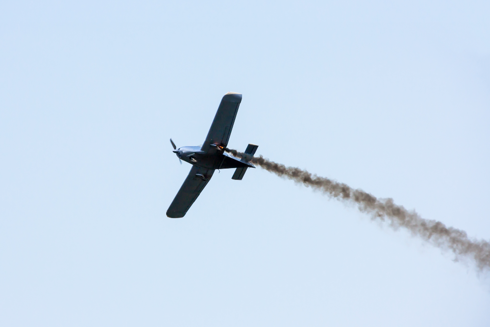 Is that small jets leak serious? Understand the potential problems and what to do.