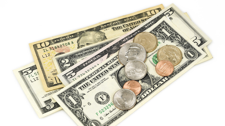 What is 10 won to usd worth right now? Find the simple conversion for your travel money.