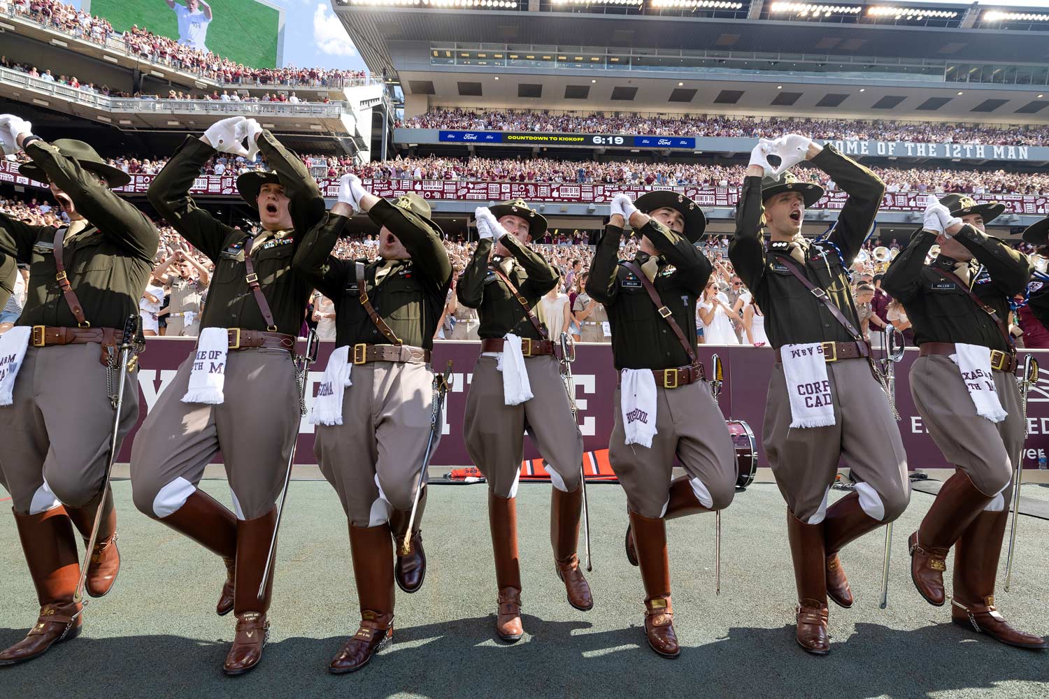 How to wear tamu uniforms the right way? Learn these simple rules for Aggie traditions.