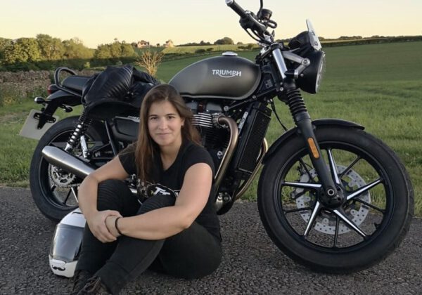 Is the seat height Triumph Street Twin good for shorter riders? (Get the real honest answer now!)