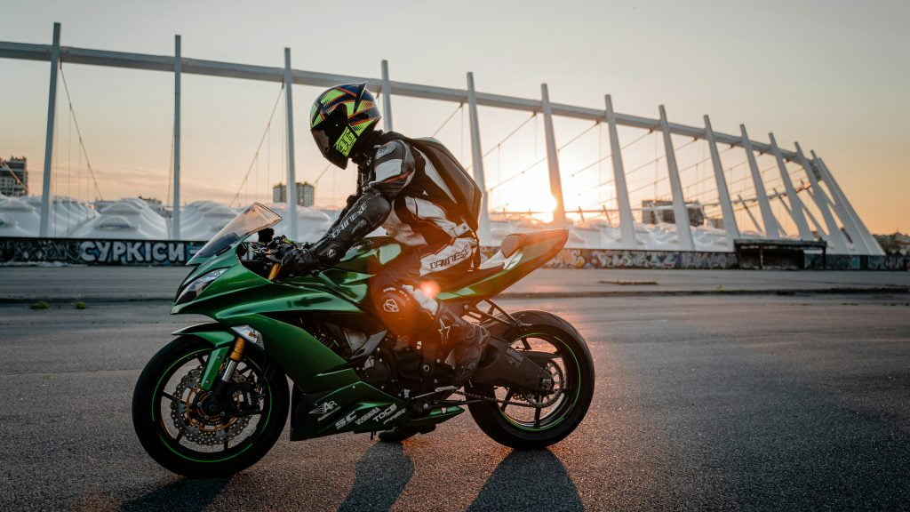How long does a motorcycle engine last really? Understanding the key factors that affect its lifespan.