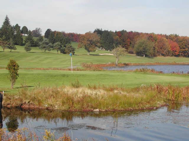 Thinking about Lochmor Golf? Heres why its a great choice for your next game.