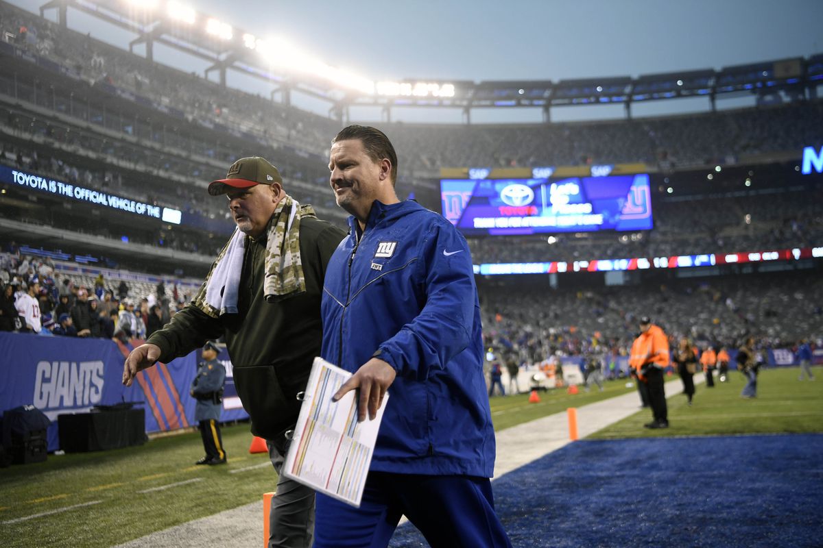 Why was the 2017 New York Giants season so disappointing? Learn the main reasons for their struggles!