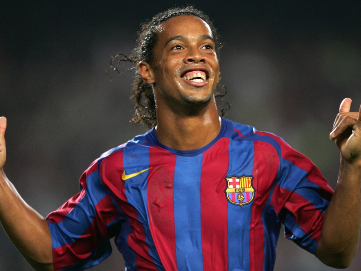 What are Ronaldinhos greatest goals? Watch Ronaldinho score his most unforgettable match winning goals again.