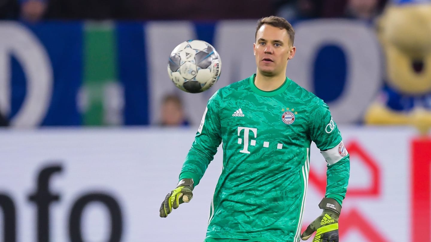 Who are the best sweeper keeper players ever? Discover top examples and learn from their amazing football style.