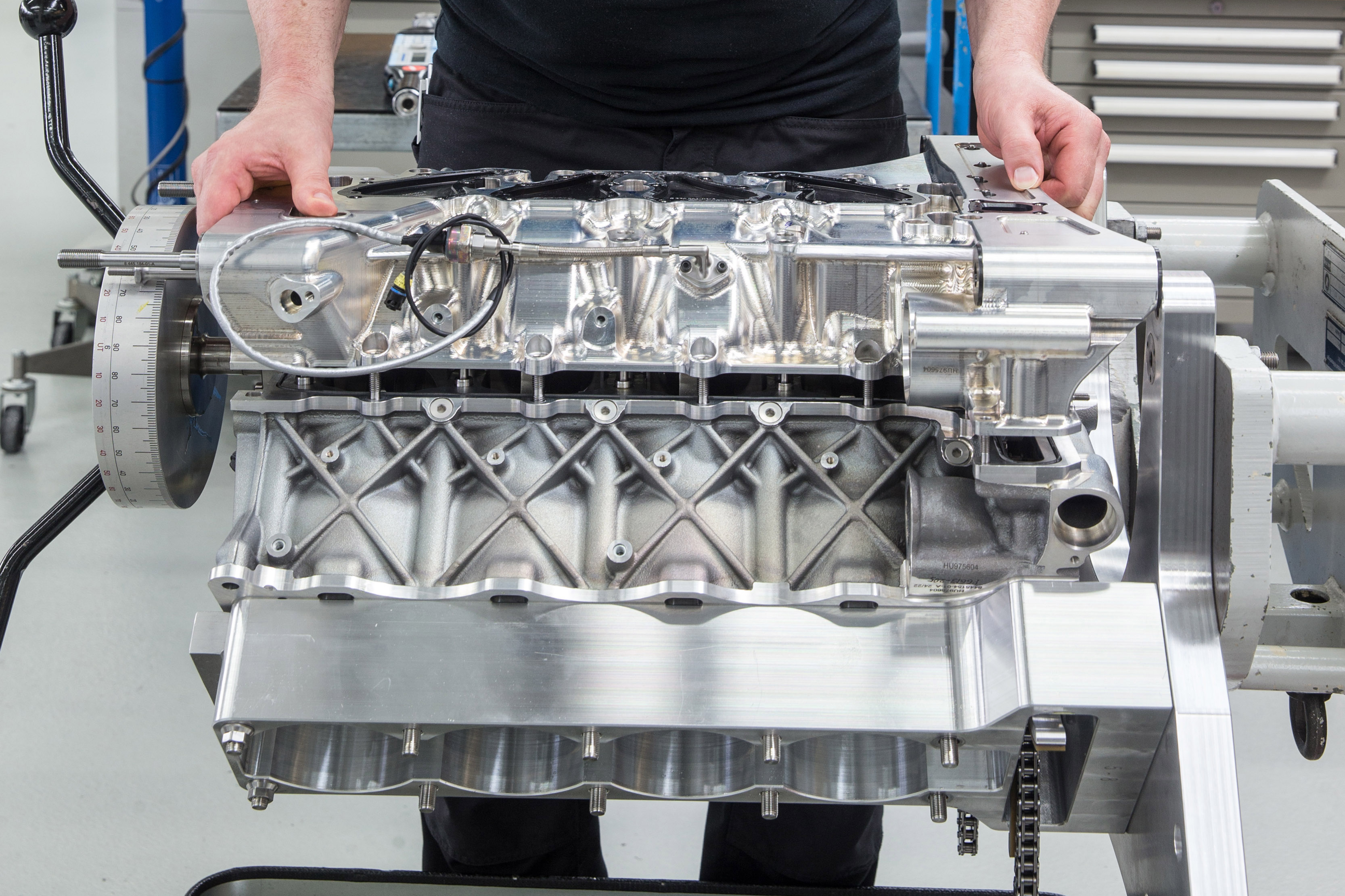 BMW IMSA GTP Engine: Whats the Displacement Size?