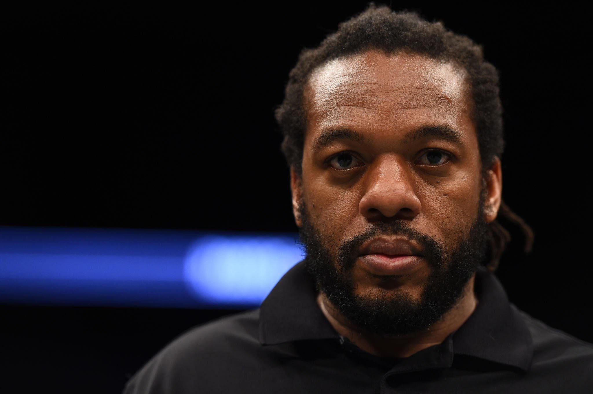 How to spot worst ufc ref behavior? 3 red flags every fan knows