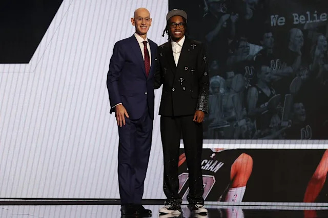Rob Dillingham Trade Spurs How This Affects Fantasy Basketball Teams