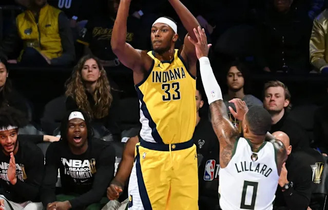Why did the Bucks reject the greatest shooter of all time? Insiders reveal the real story.