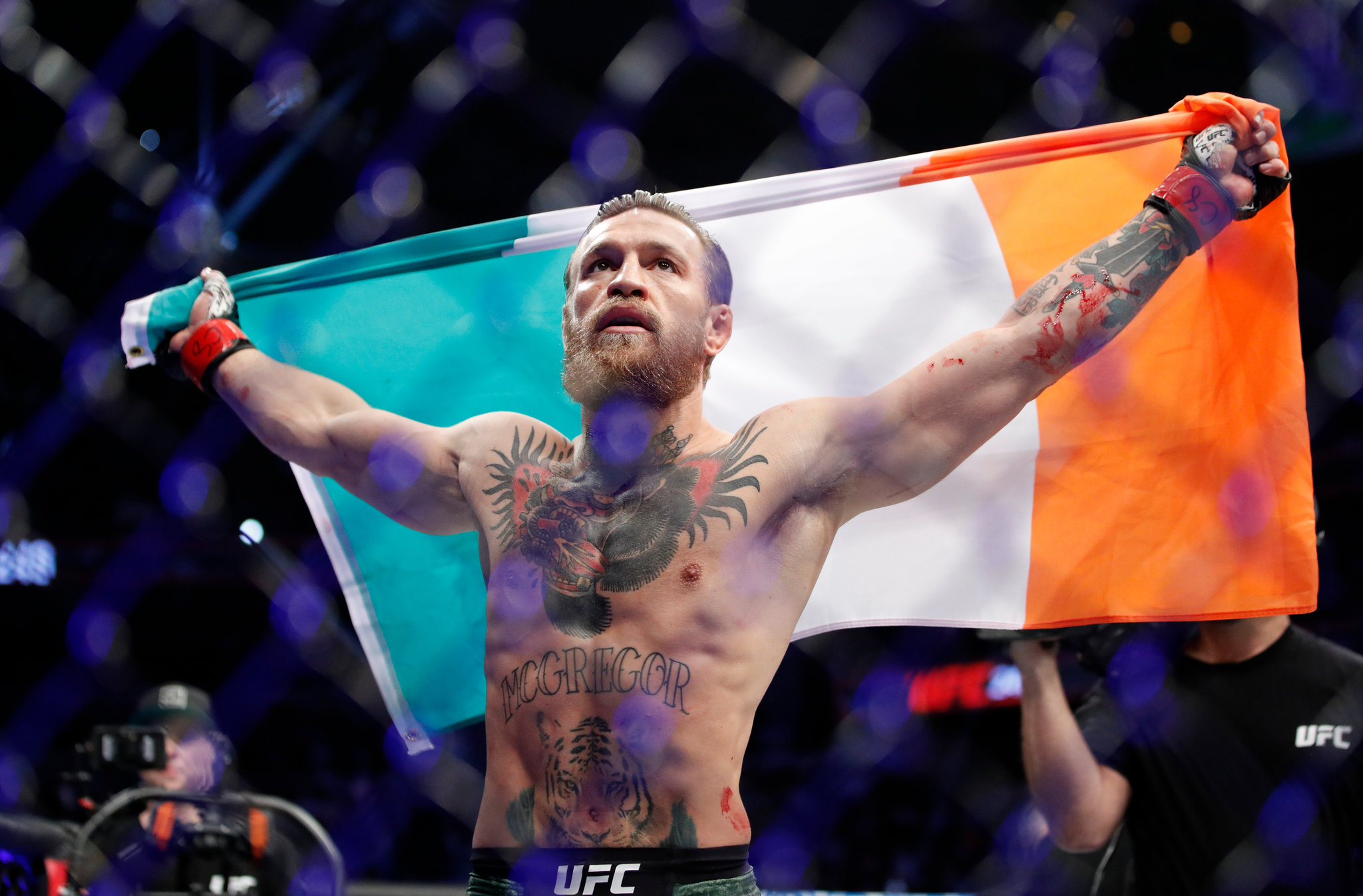 conor mcgregor full frontal video: where to find it safe and quick?