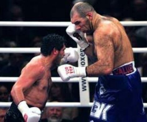 Size Difference Fighting Secrets: Does Body Mass Guarantee Victory?
