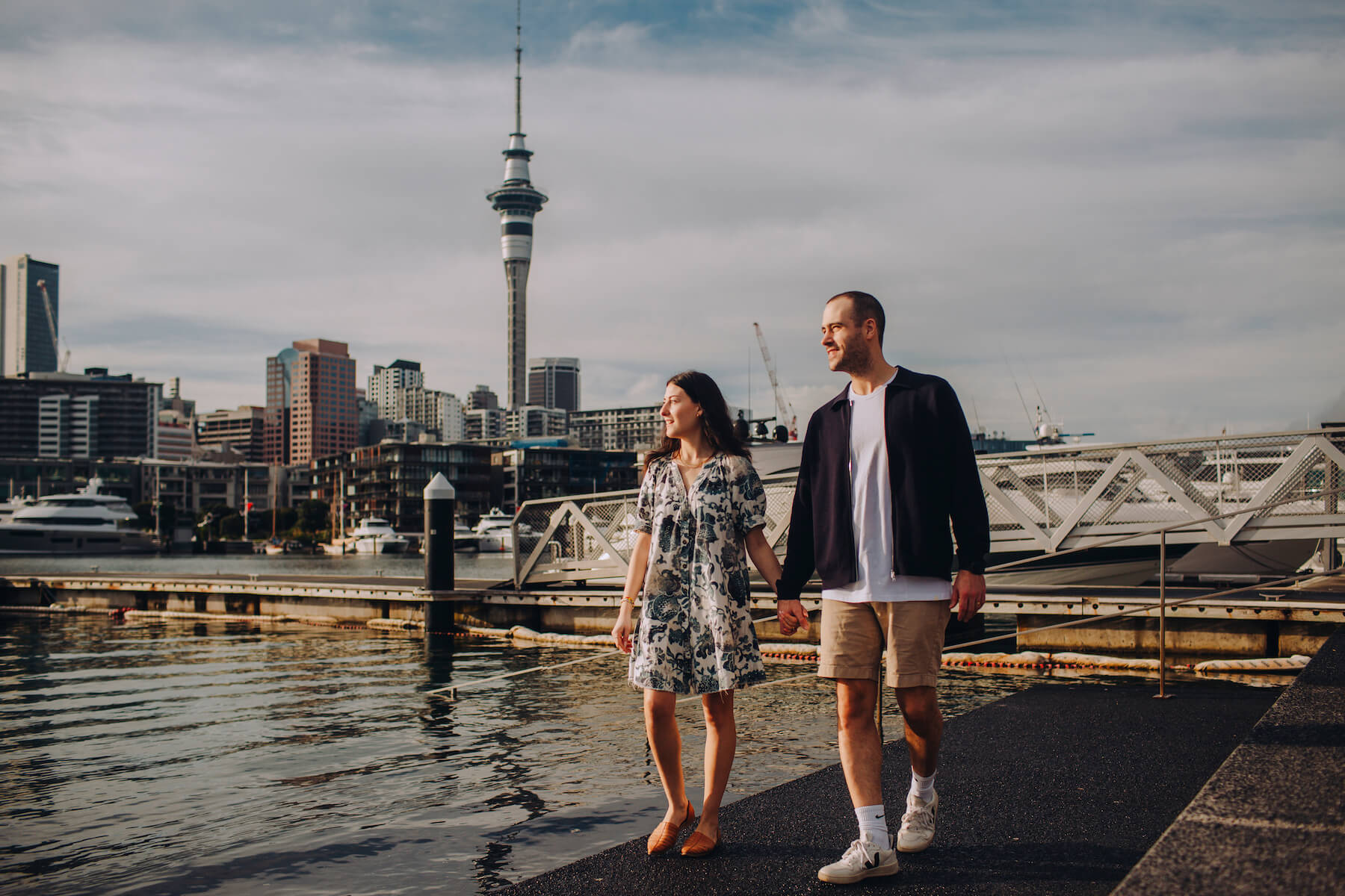Top Auckland Images Websites Revealed | Best Platforms for Free or Paid Photos!