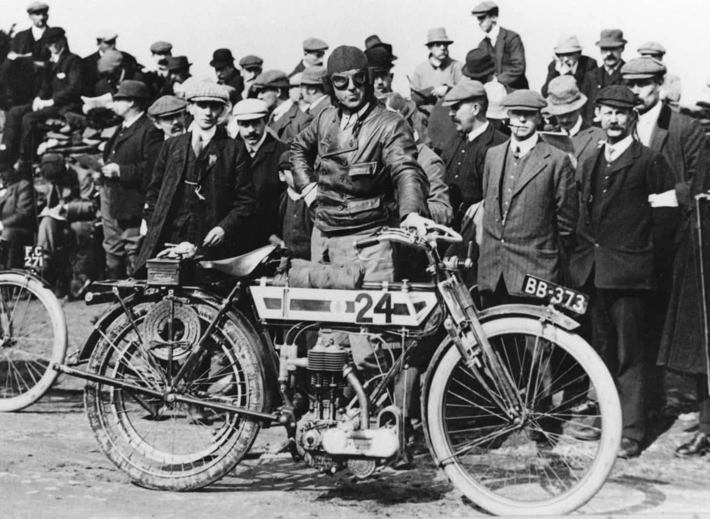Isle of Man Cycling History: 7 Great Facts About TT Races