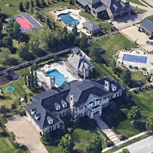Where Does Chris Mack Live Now Find Out His Current Home Location