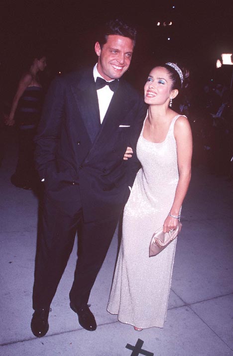Luis Miguel Height Over Years: How Tall Was He When Young?