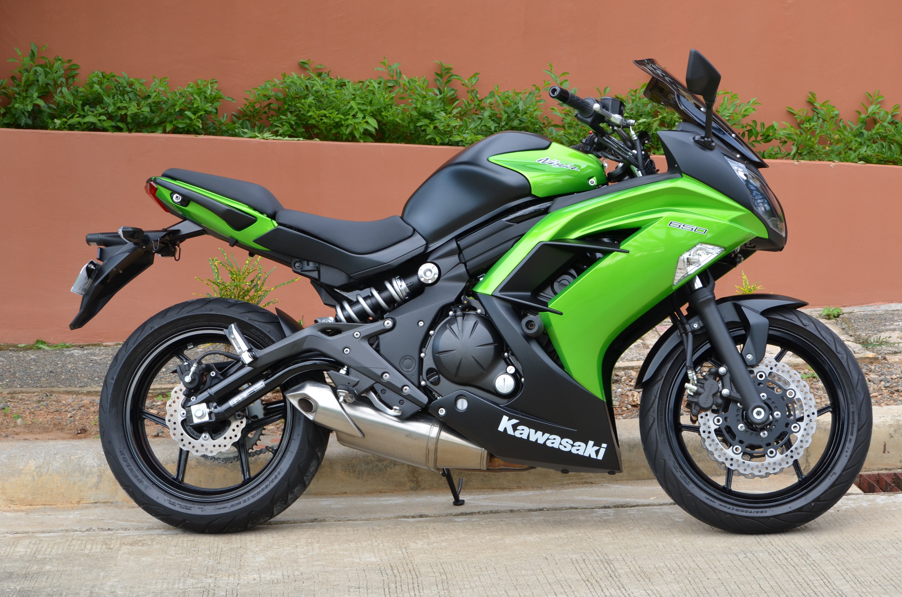 Ninja 650r 2013 Maintenance? Keep Your Bike Running Smooth.